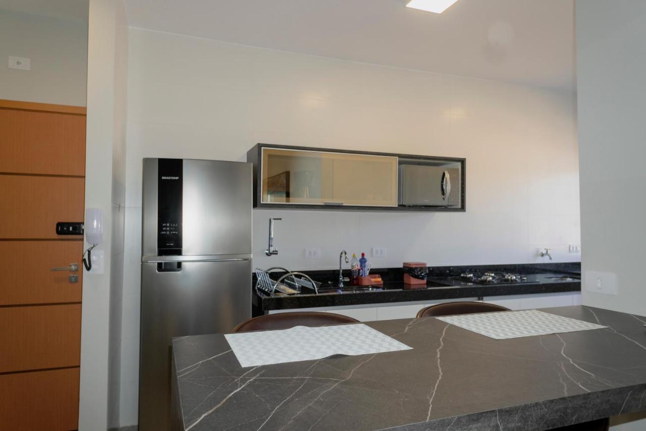 Lindo Apto Climatizado C/ Wifi E Smartv Apartment Ubatuba Exterior photo